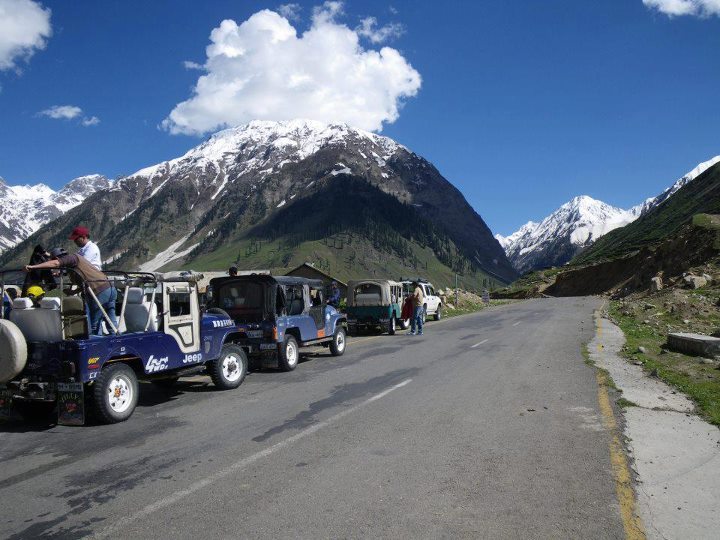 Amazing Jeep Safari in Pakistan
